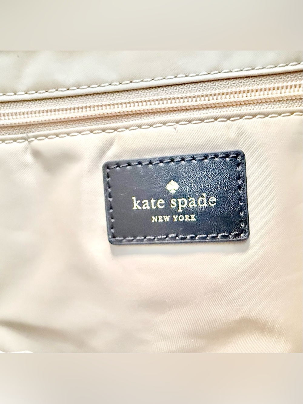 Kate Spade Grove Street Kaylie Polka Dot Baby Diaper Bag 21” x 13" x 5.5" - Picture 12 of 16